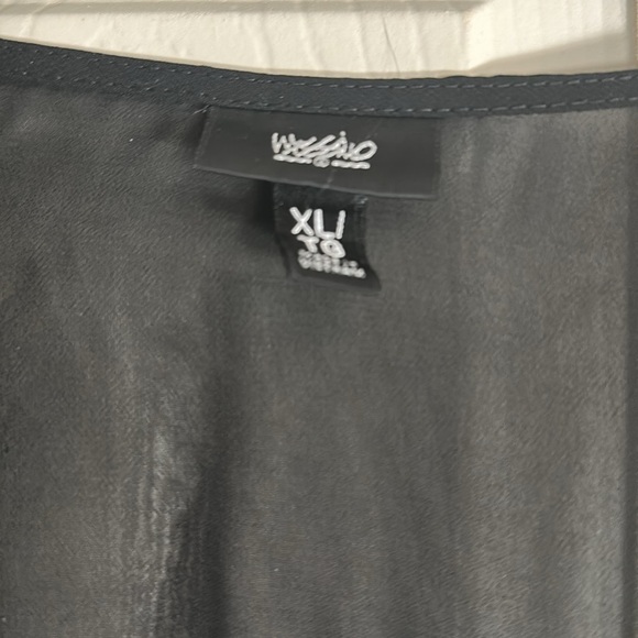 Mossimo mixed material knit top size XL - Picture 2 of 9